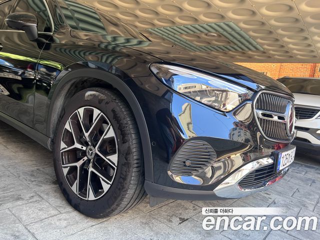 Mercedes-Benz GLC-Class 2026 — photo 7