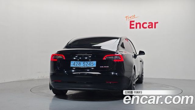 Tesla Model 3 2021 — photo 4
