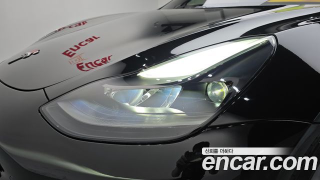 Tesla Model 3 2021 — photo 8