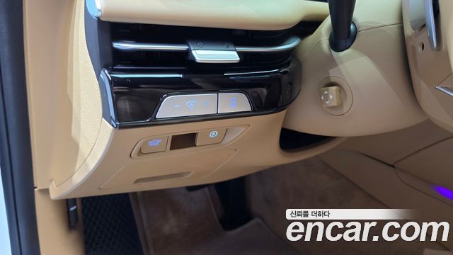 Genesis G80 2025 — photo 24