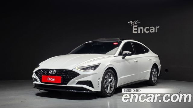 Hyundai Sonata 2022 — photo 1