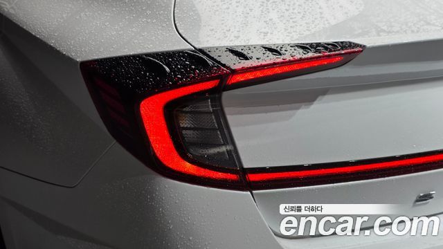 Hyundai Sonata 2022 — photo 9
