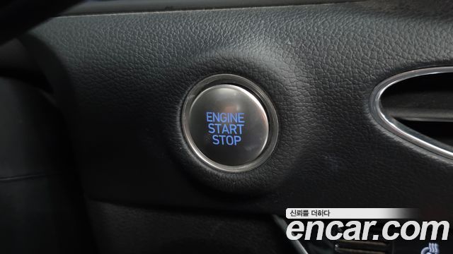 Hyundai Sonata 2022 — photo 28