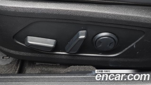 Hyundai Sonata 2022 — photo 31