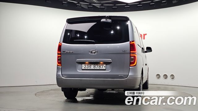 Hyundai Starex 2019 — photo 4