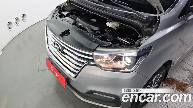 Hyundai Starex 2019 — photo 6