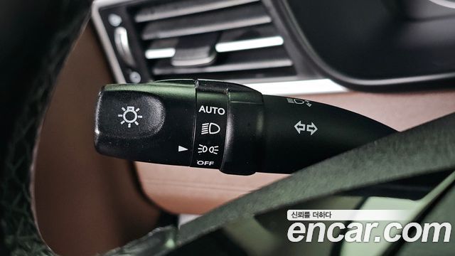 Hyundai Starex 2019 — photo 14