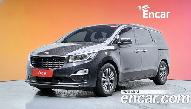 Kia Canival 2019 — photo 1