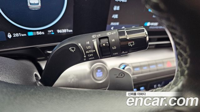 Hyundai Kona 2023 — photo 25