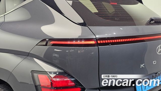 Hyundai Kona 2023 — photo 9