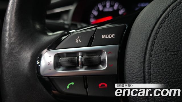 Kia K7 2016 — photo 29