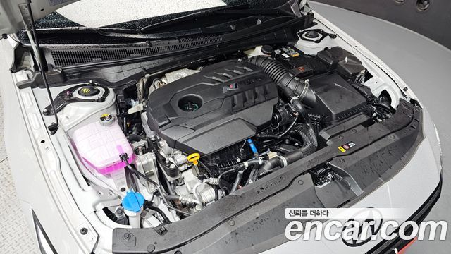 Hyundai AVANTE 2025 — photo 6