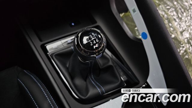 Hyundai AVANTE 2025 — photo 12