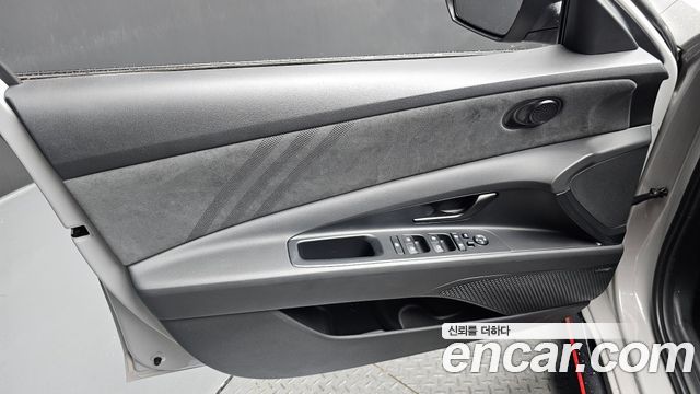 Hyundai AVANTE 2025 — photo 14