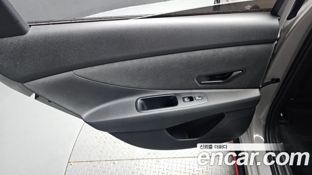 Hyundai AVANTE 2025 — photo 15