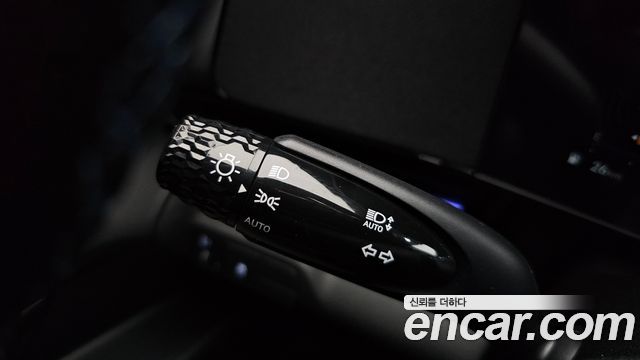 Hyundai AVANTE 2025 — photo 30