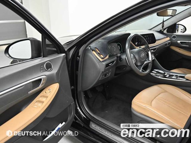 Hyundai Sonata 2022 — photo 10