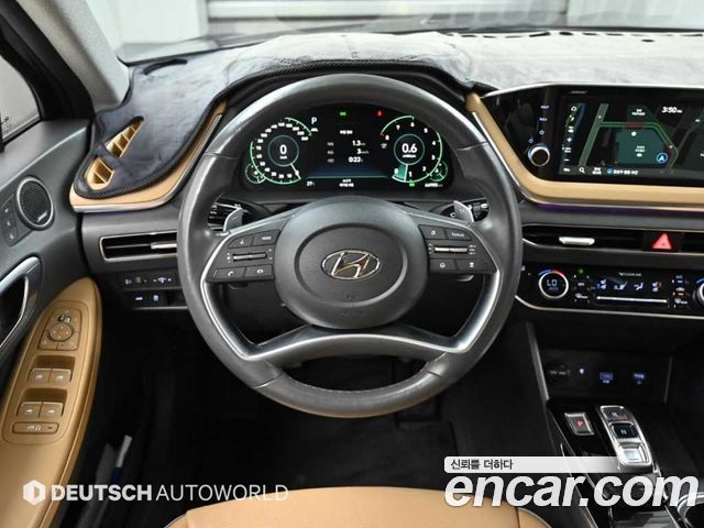 Hyundai Sonata 2022 — photo 13