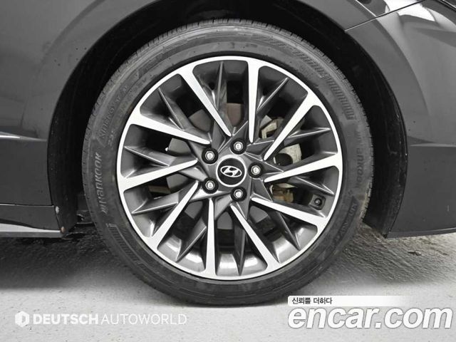 Hyundai Sonata 2022 — photo 18