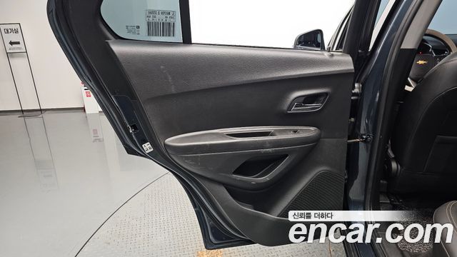 Chevrolet Korea Trax 2021 — photo 15