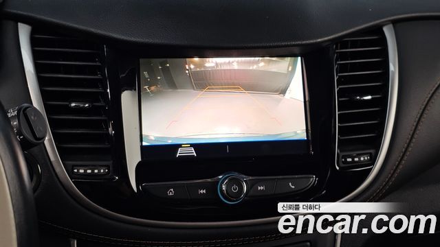 Chevrolet Korea Trax 2021 — photo 27