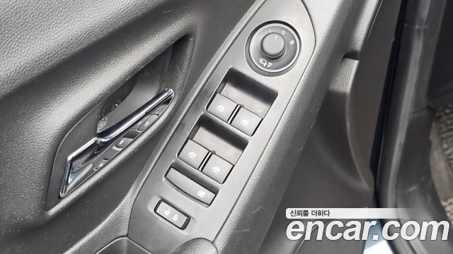 Chevrolet Korea Trax 2021 — photo 29