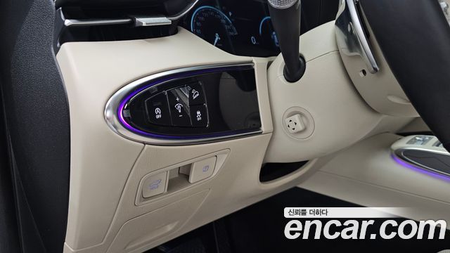 Genesis GV70 2023 — photo 26