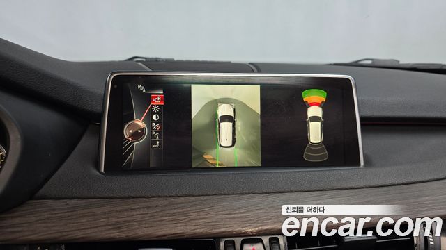 BMW X5 2016 — photo 14