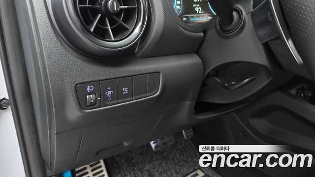 Hyundai Kona 2022 — photo 24