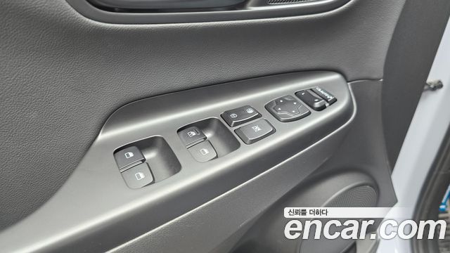 Hyundai Kona 2022 — photo 26