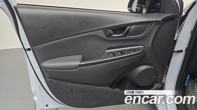 Hyundai Kona 2022 — photo 14