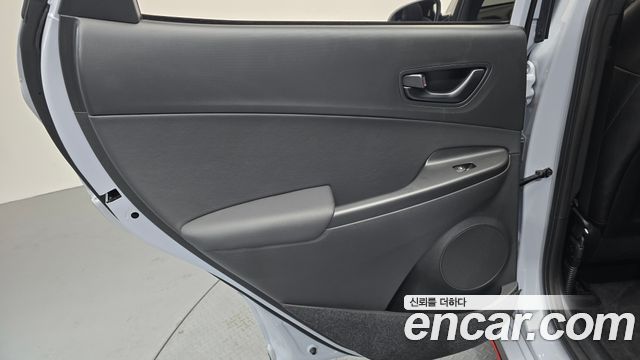 Hyundai Kona 2022 — photo 15