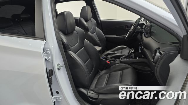 Hyundai Kona 2022 — photo 16