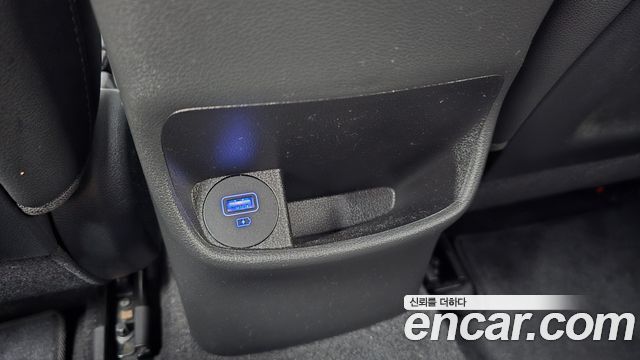 Hyundai Kona 2022 — photo 30