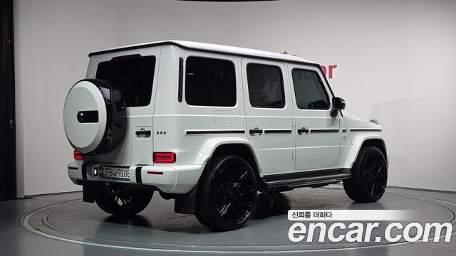 Mercedes-Benz G-Class 2020 — photo 2
