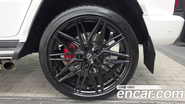 Mercedes-Benz G-Class 2020 — photo 7
