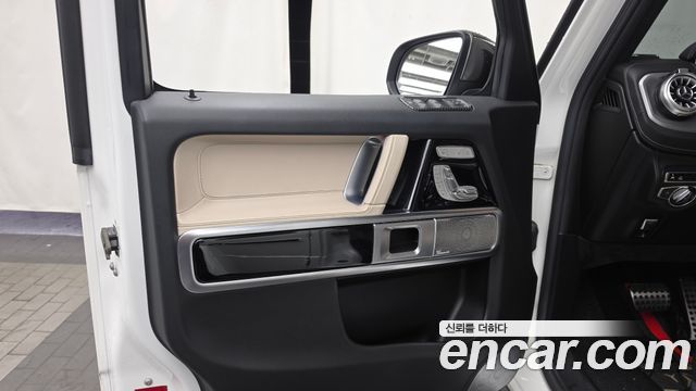 Mercedes-Benz G-Class 2020 — photo 14