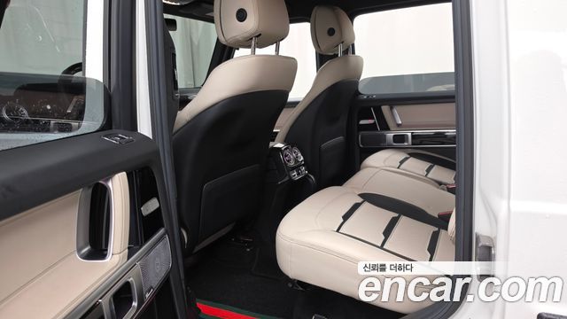 Mercedes-Benz G-Class 2020 — photo 16
