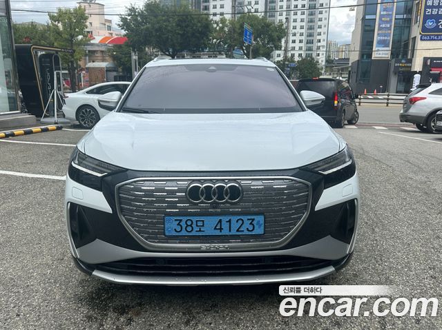 Audi Q4 e-tron 2026 — photo 3