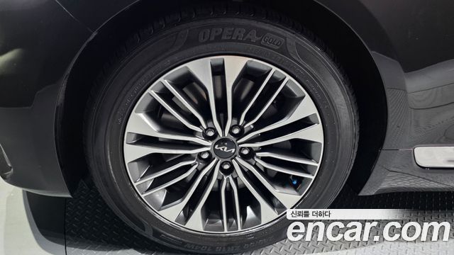 Kia K9 2022 — photo 5