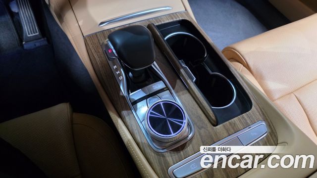 Kia K9 2022 — photo 12