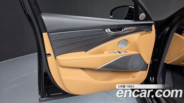 Kia K9 2022 — photo 14