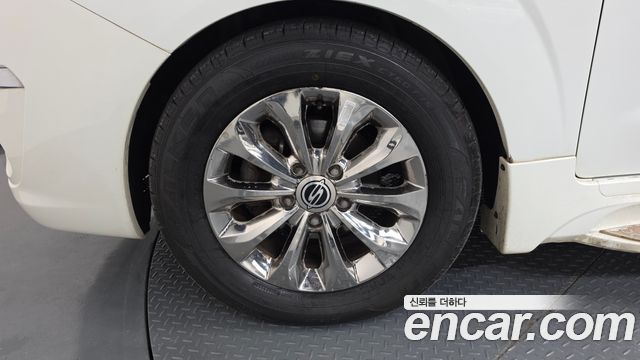 KG Mobility KORANDO 2016 — photo 5