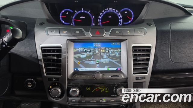 KG Mobility KORANDO 2016 — photo 20