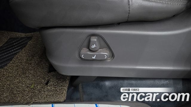 KG Mobility KORANDO 2016 — photo 31