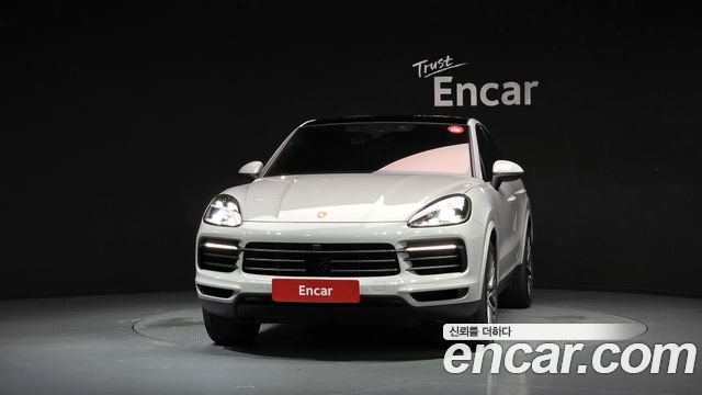 Porsche Cayenne 2022 — photo 3