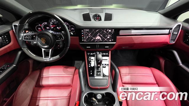 Porsche Cayenne 2022 — photo 7