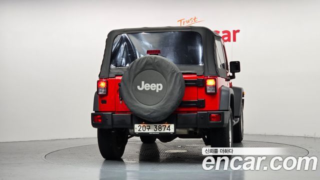Jeep Wrangler 2015 — photo 4