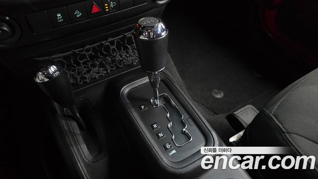 Jeep Wrangler 2015 — photo 9