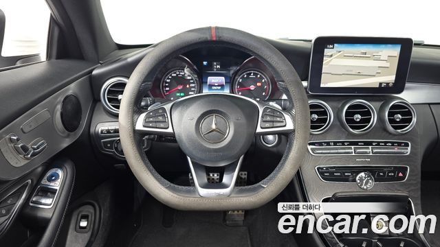 Mercedes-Benz C-Class 2016 — photo 12
